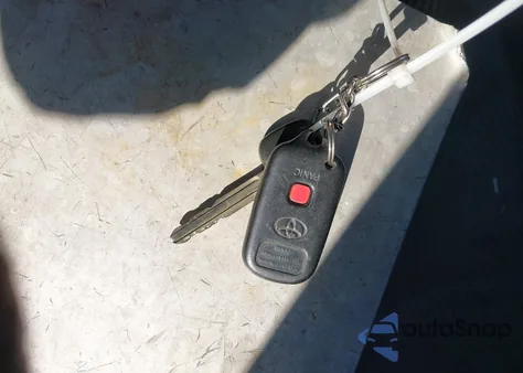 2004 Toyota Highlander from USA, damaged, VIN JTEDD21A140086591